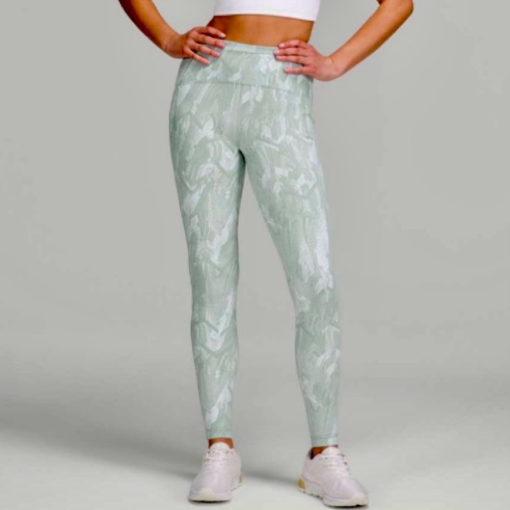 Lululemon Swift Speed High-Rise Leggings Women’s Sz 0 Reverberate Chevron